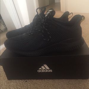 Addidas alphabounce em